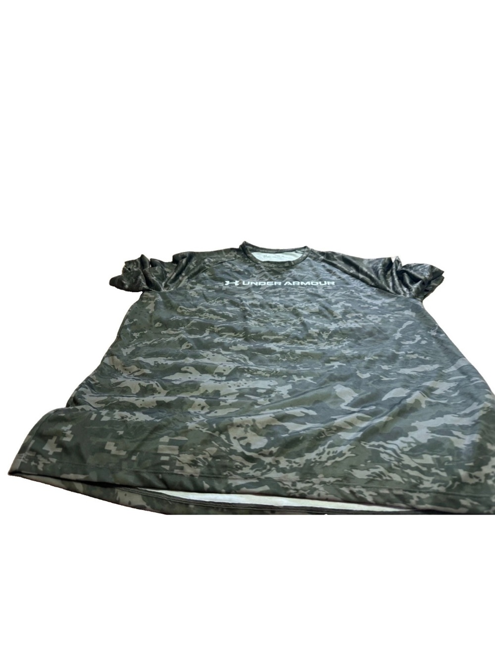 Under Armour Mens Green Loose Fit Camo Short Sleeve Shirt! 2XL
